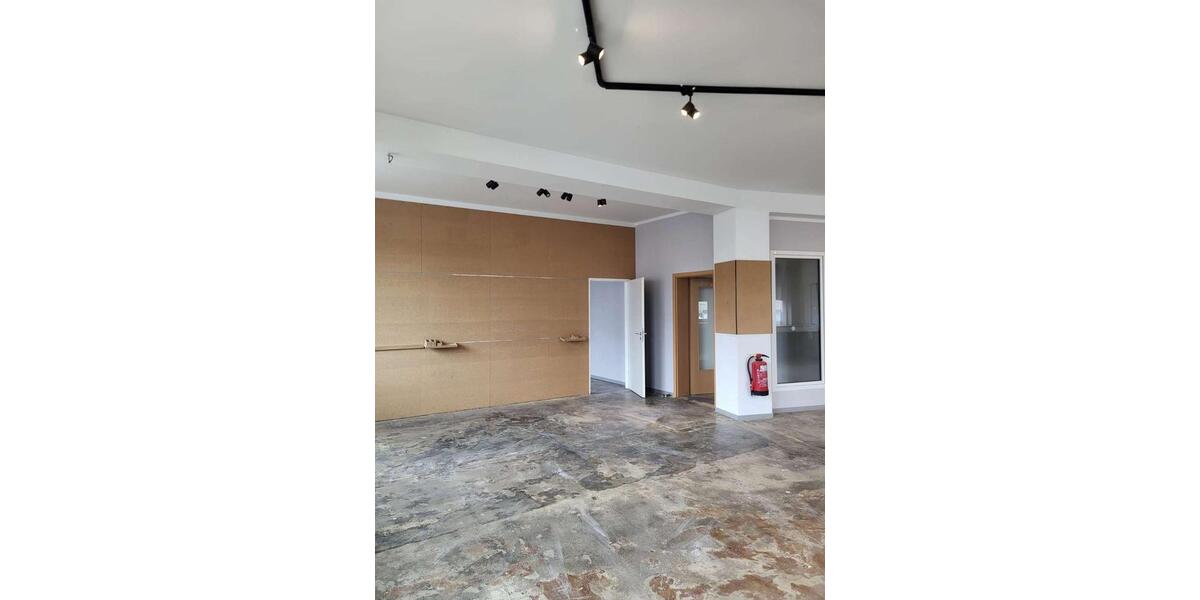 Etagenwohnung Bielefeld - 4 Zimmer, 132 m&sup2;, 1.190&euro; | Angebot:26251424