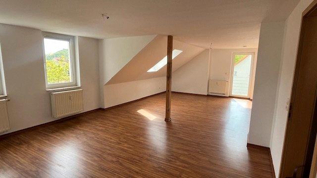 Etagenwohnung Meißen - 3 Zimmer, 85 m&sup2;, 680&euro; | Angebot:26515935