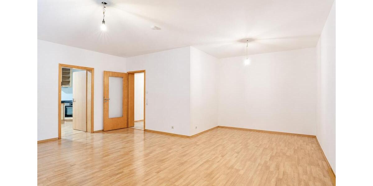 Etagenwohnung Siegburg - 2 Zimmer, 86 m&sup2;, 740&euro; | Angebot:26645320