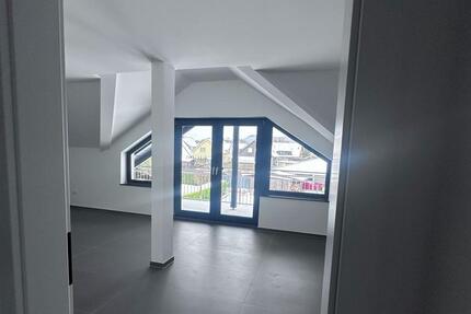 Wohnung Baunatal - 2 Zimmer, 83 m&sup2;, 900&euro; | Angebot:24586326