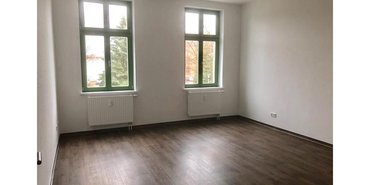 Etagenwohnung Oschersleben (Bode) - 4 Zimmer, 98 m&sup2;, 950&euro; | Angebot:23089804
