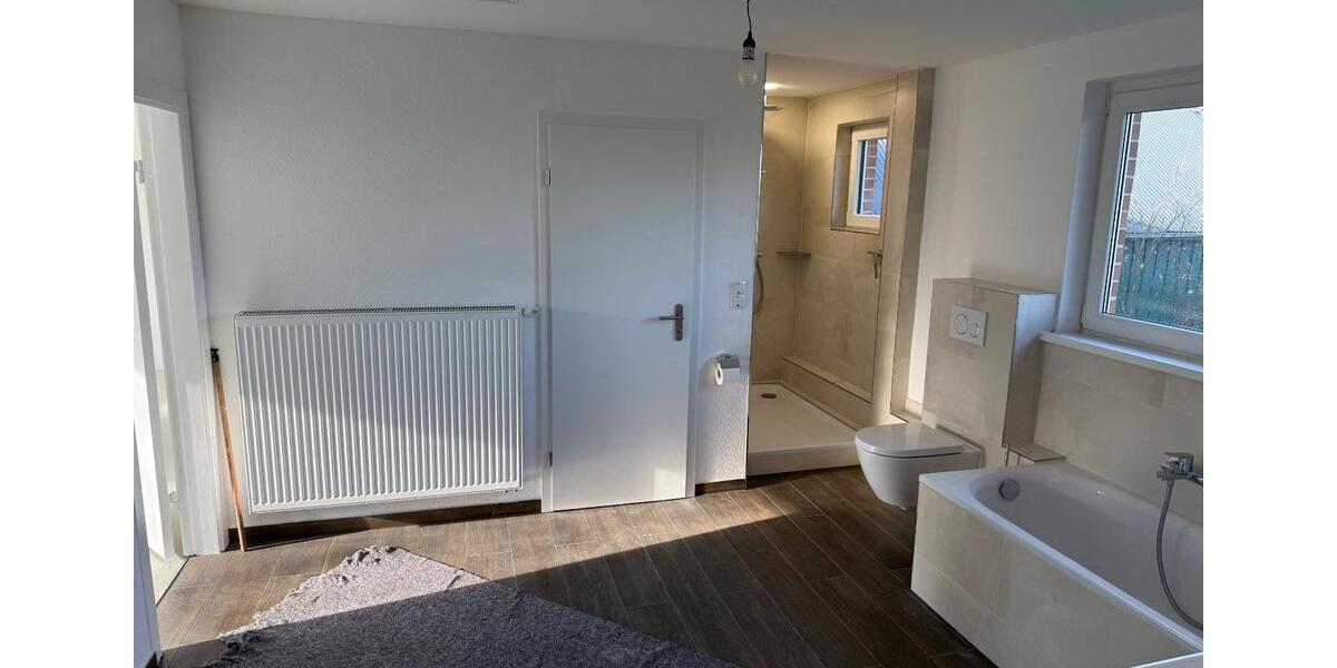 4-Zimmer-Wohnung, Erstbezug nach Sanierung auf dem Lande 4 zimmer