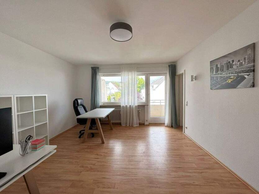 Zentrale Gewerbeimmobilie - vielseitig nutzbar zimmer