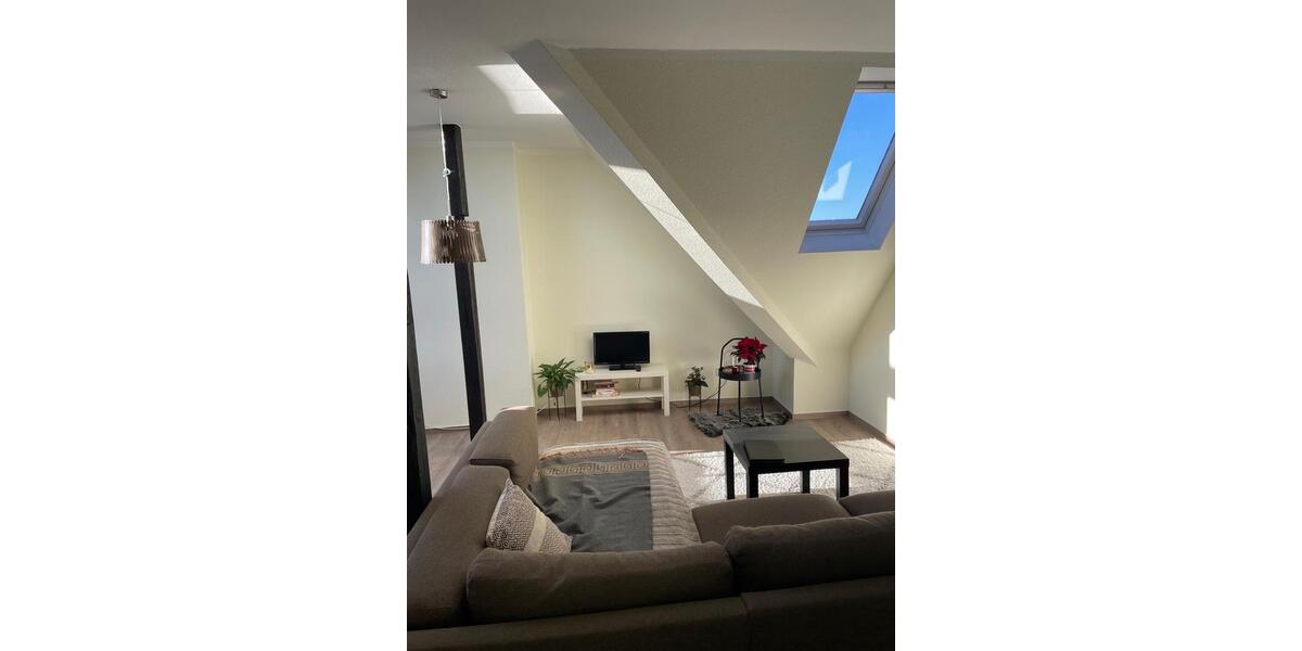 Dachgeschoßwohnung Hannover Vahrenwald-List - 2 Zimmer, 50 m&sup2;, 604&euro; | Angebot:25278759