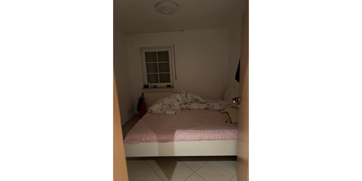 Etagenwohnung Steffenberg - 5 Zimmer, 110 m&sup2;, 1.500&euro; | Angebot:24493642