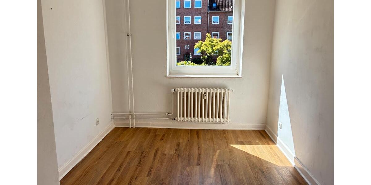 Etagenwohnung Kiel Neumühlen-Dietrichsdorf - 2.5 Zimmer, 53 m&sup2;, 569&euro; | Angebot:26528439