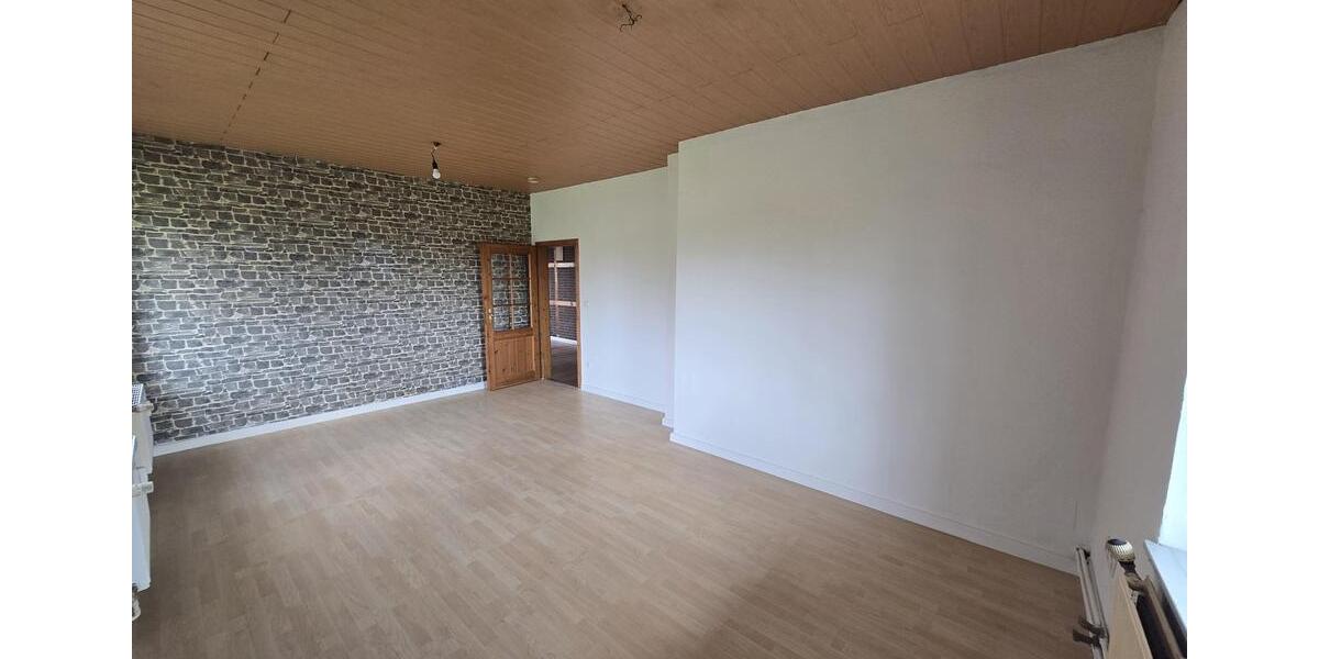 Erdgeschoßwohnung Kaltenkirchen - 4 Zimmer, 105 m&sup2;, 1.100&euro; | Angebot:26199144