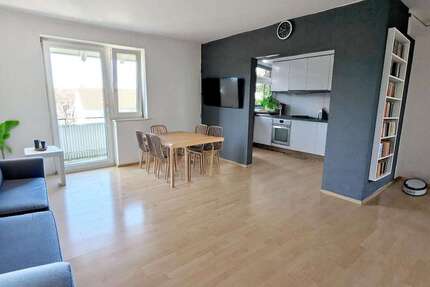 Wohnung Landshut Bayerwaldsiedlung - 3 Zimmer, 68 m&sup2;, 1.200&euro; | Angebot:26788666