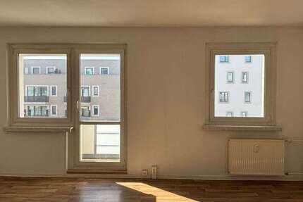 Wohnung Berlin Hellersdorf - 3 Zimmer, 68 m&sup2;, 829&euro; | Angebot:26751083