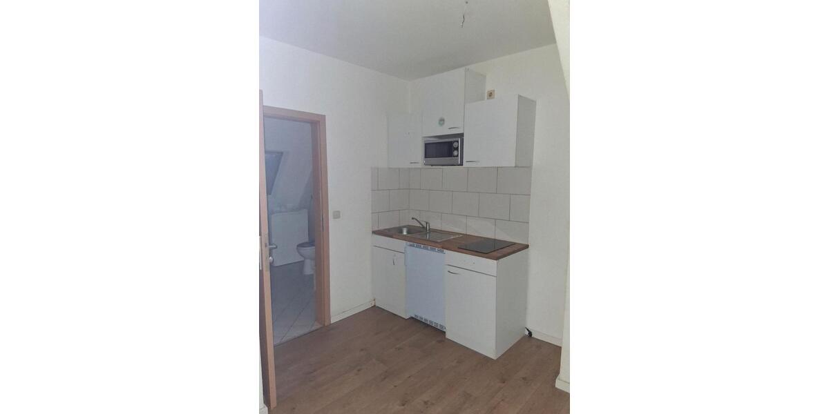 Dachgeschoßwohnung Forst (Lausitz) - 2 Zimmer, 36 m&sup2;, 435&euro; | Angebot:24510032