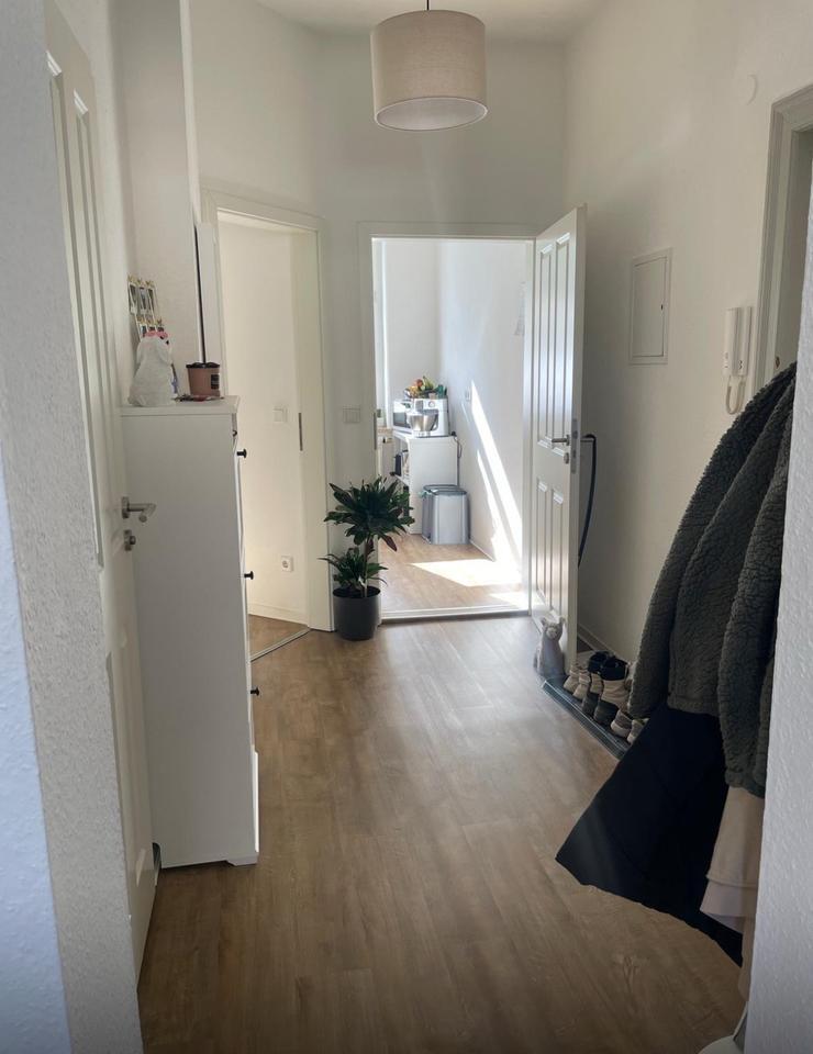 2 Raum Wohnung EBK zimmer