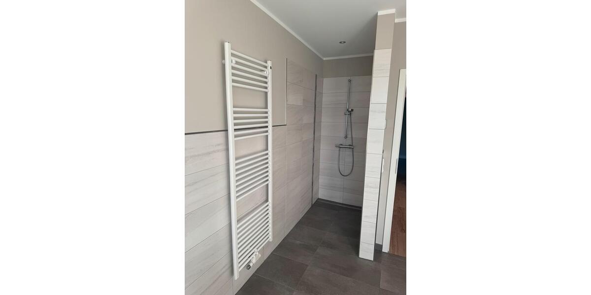 Doppelhaushälfte Langenhorn - 4 Zimmer, 94 m&sup2;, 1.040&euro; | Angebot:26287913