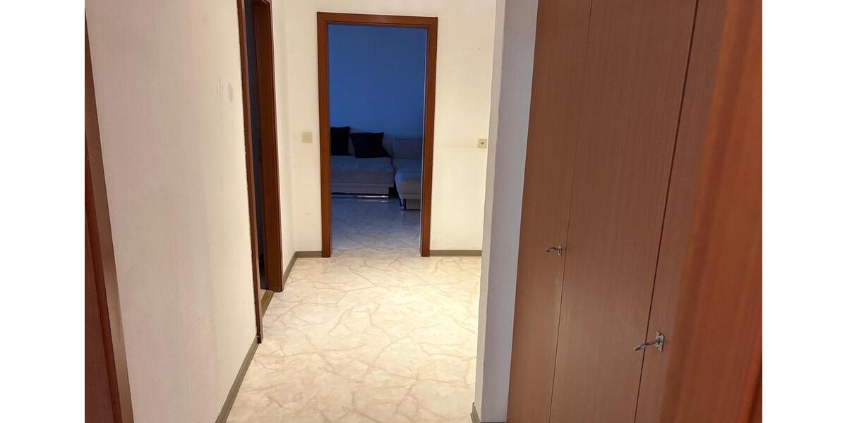 Etagenwohnung Sankt Augustin - 2 Zimmer, 72 m&sup2;, 1.078&euro; | Angebot:26048922