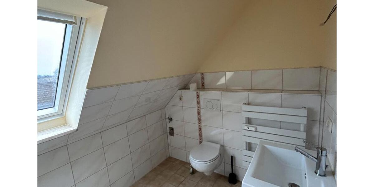 Etagenwohnung Hohenlockstedt - 2 Zimmer, 77 m&sup2;, 585&euro; | Angebot:26415347