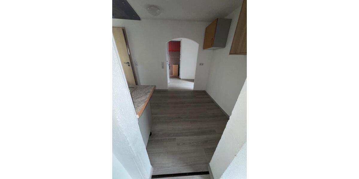 Dachgeschoßwohnung Sankt Wendel - 3 Zimmer, 75 m&sup2;, 500&euro; | Angebot:24700851