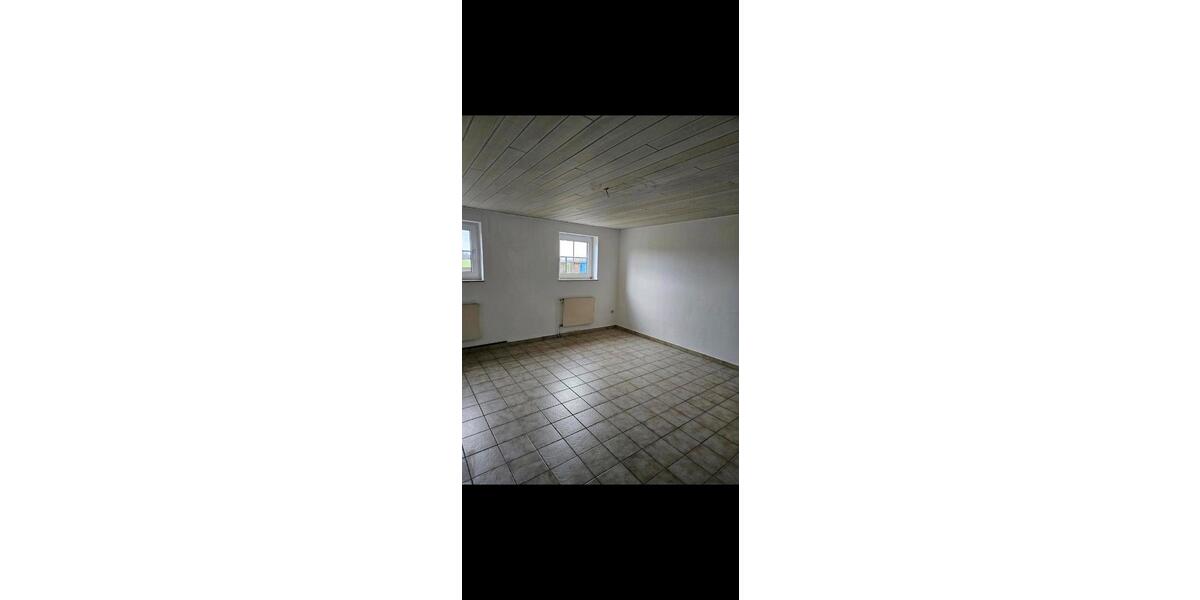 Etagenwohnung Wesendorf - 2 Zimmer, 75 m&sup2;, 525&euro; | Angebot:26665200