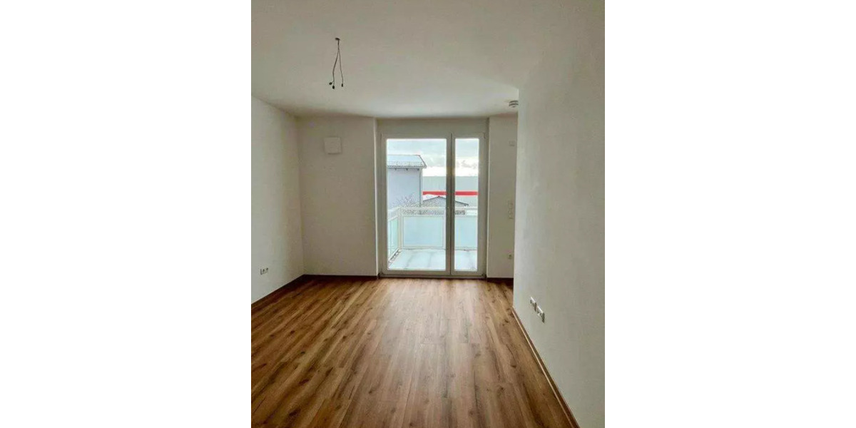 Etagenwohnung Kemnath - 3 Zimmer, 71 m&sup2;, 902&euro; | Angebot:25945348