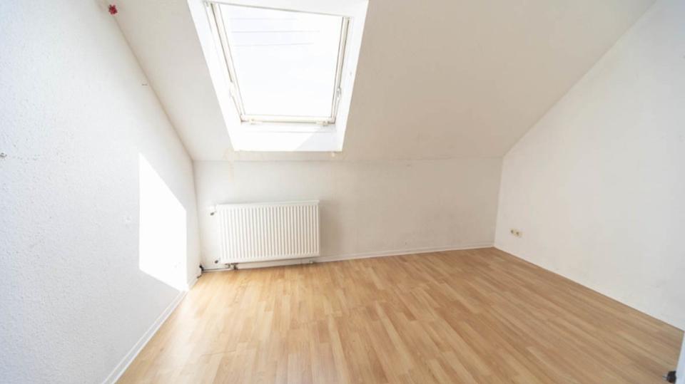 Dachgeschoßwohnung Schramberg - 2 Zimmer, 40 m&sup2;, 605&euro; | Angebot:24780341