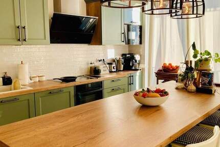 Wohnung Fürth Stadeln - 4 Zimmer, 130 m&sup2;, 1.750&euro; | Angebot:26219308