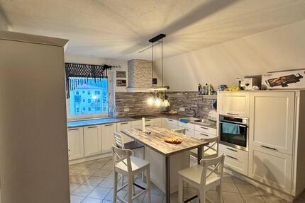 Wohnung Berching - 5 Zimmer, 122 m&sup2;, 1.100&euro; | Angebot:25224633