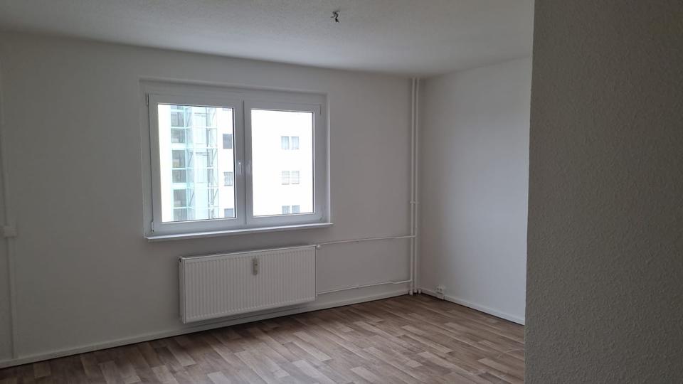 Etagenwohnung Waren (Müritz) - 2 Zimmer, 60 m&sup2;, 350&euro; | Angebot:24918759
