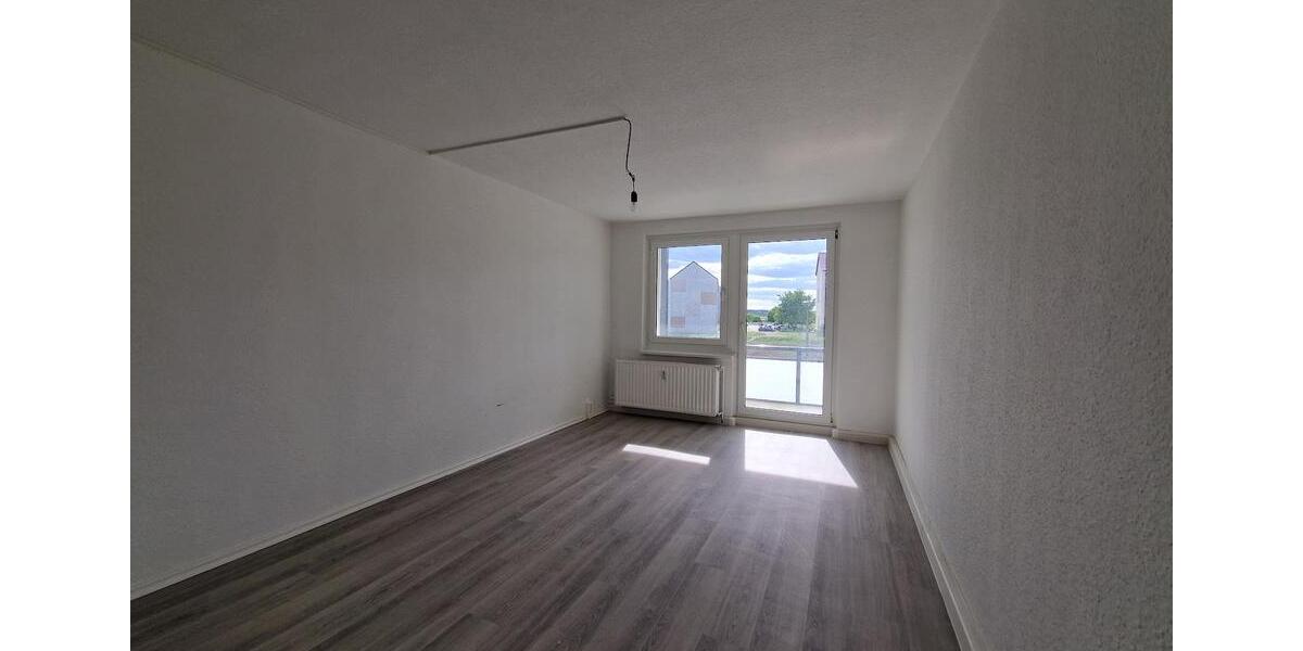 Etagenwohnung Kalbe (Milde) - 3 Zimmer, 59 m&sup2;, 176&euro; | Angebot:26251276