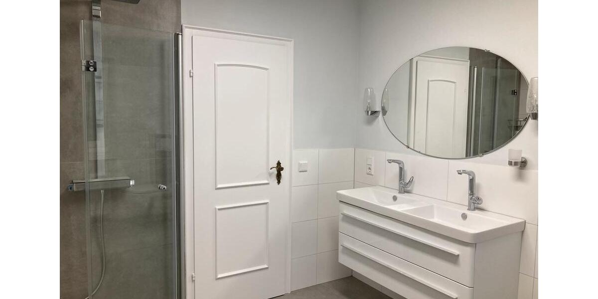 Erdgeschoßwohnung Winterberg - 5 Zimmer, 150 m&sup2;, 1.320&euro; | Angebot:24525247