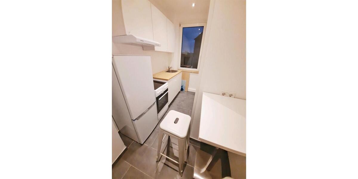 Wohnen auf Zeit Nürnberg Gleißhammer - 3 Zimmer, 61 m&sup2;, 320&euro; | Angebot:24478990