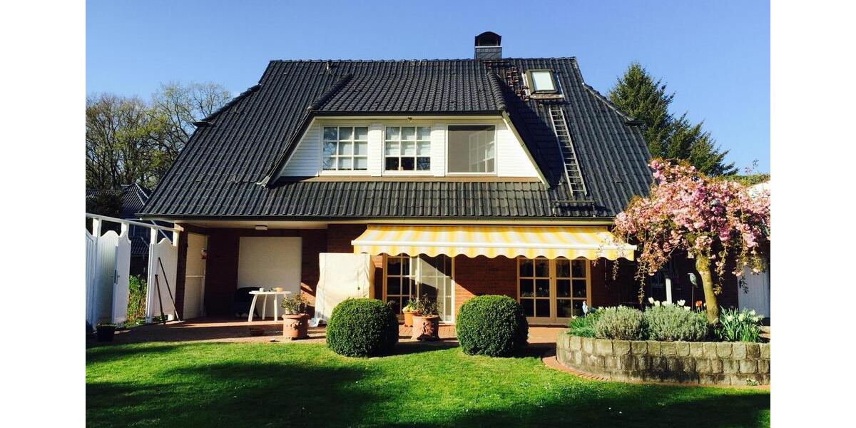 Einfamilienhaus Buxtehude - 2 Zimmer, 183 m&sup2;, 2.700&euro; | Angebot:26091803