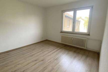 Wohnung Herne Wanne-Bickern - 2 Zimmer, 49 m&sup2;, 399&euro; | Angebot:27250700