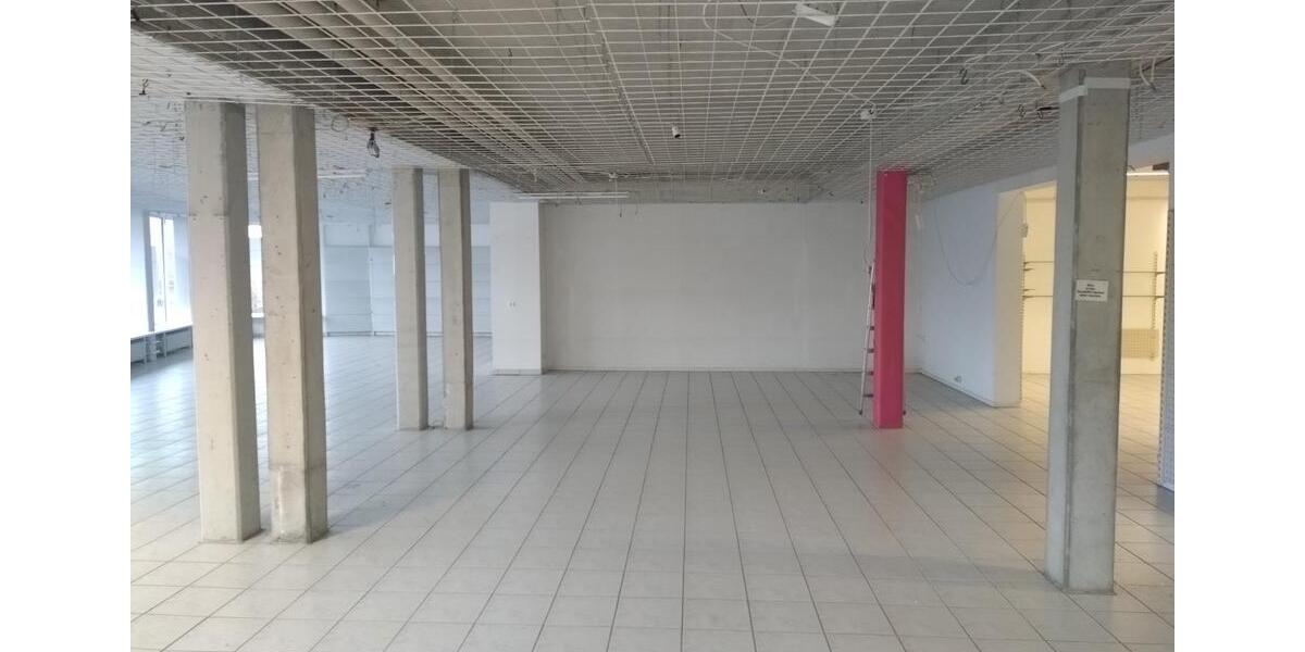 Laden, Gewerbefläche barrierefrei zimmer