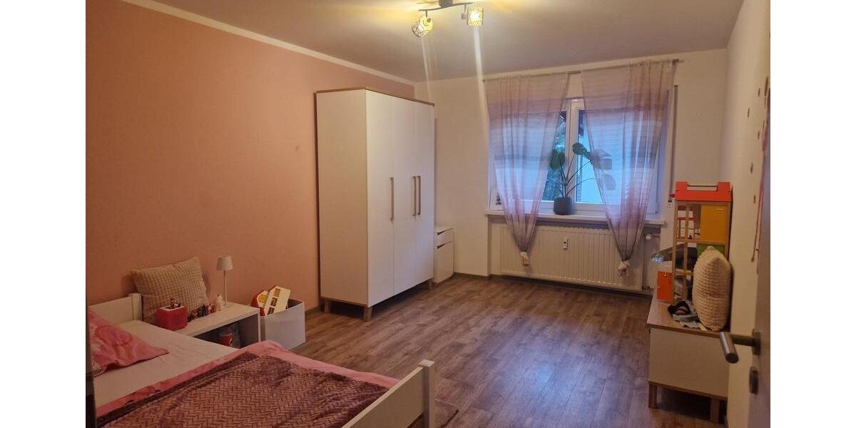 Terrassenwohnung Flörsbachtal - 4 Zimmer, 900&euro; | Angebot:23627103