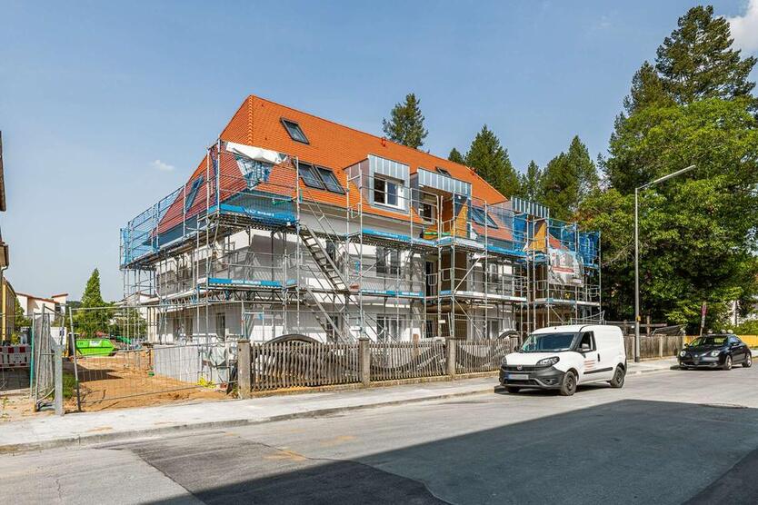 ERSTBEZUG: Attraktiv Wohnen im Stadtteil Erlangen-Sieglitzhof zimmer
