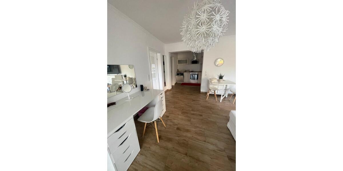 Wohnen auf Zeit Odenthal - 2 Zimmer, 56 m&sup2;, 250&euro; | Angebot:26154112