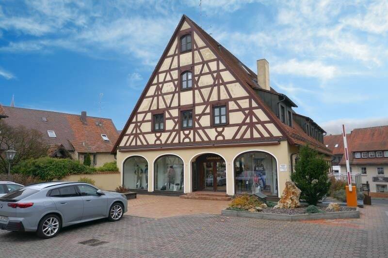 Gewerbeobjekt Schnaittach - 3 Zimmer, 100 m&sup2;, 800&euro; | Angebot:23954316