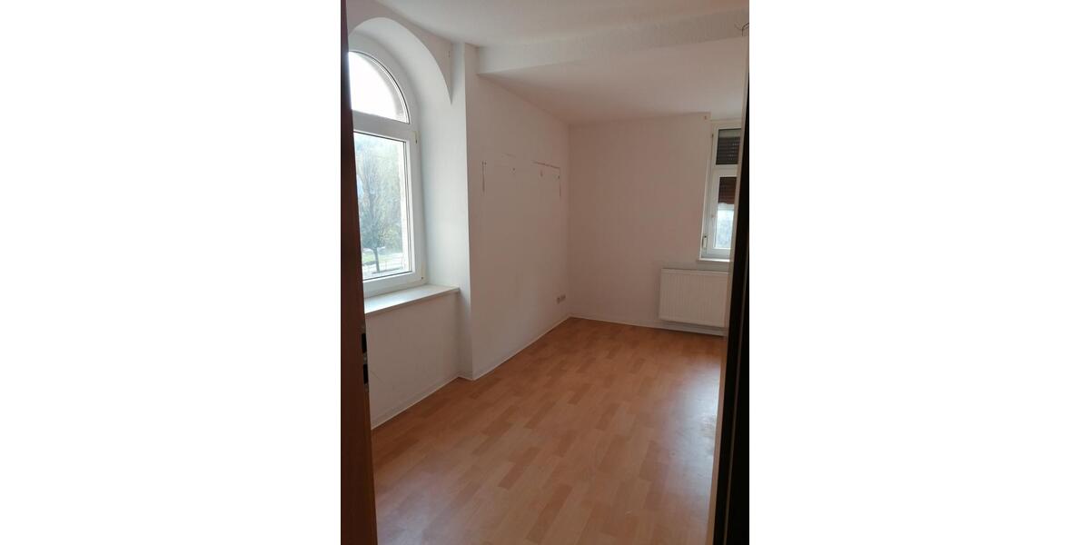 Etagenwohnung Mansfeld - 4 Zimmer, 95 m&sup2;, 475&euro; | Angebot:18209781