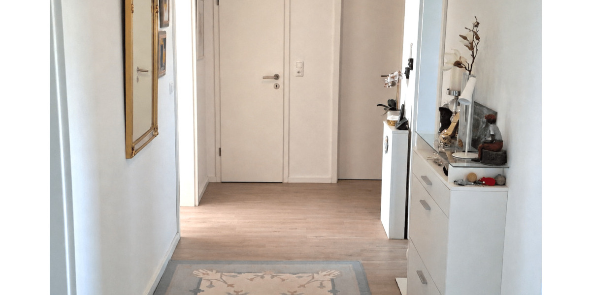 Etagenwohnung Scharbeutz - 3 Zimmer, 102 m&sup2;, 1.300&euro; | Angebot:26541151