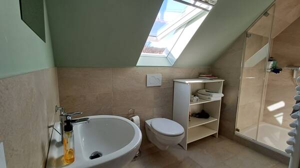 Mehrfamilienhaus, Wohnhaus Ballenstedt - 7 Zimmer, 250 m&sup2;, 1.400&euro; | Angebot:26627271