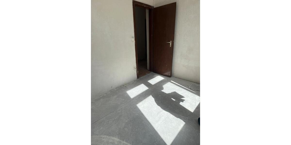 Etagenwohnung Duisburg Duisburg-Mitte - 3 Zimmer, 85 m&sup2;, 1.390&euro; | Angebot:25994230