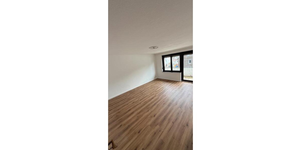 Etagenwohnung Stuttgart Vaihingen - 3 Zimmer, 70 m&sup2;, 1.050&euro; | Angebot:26626693