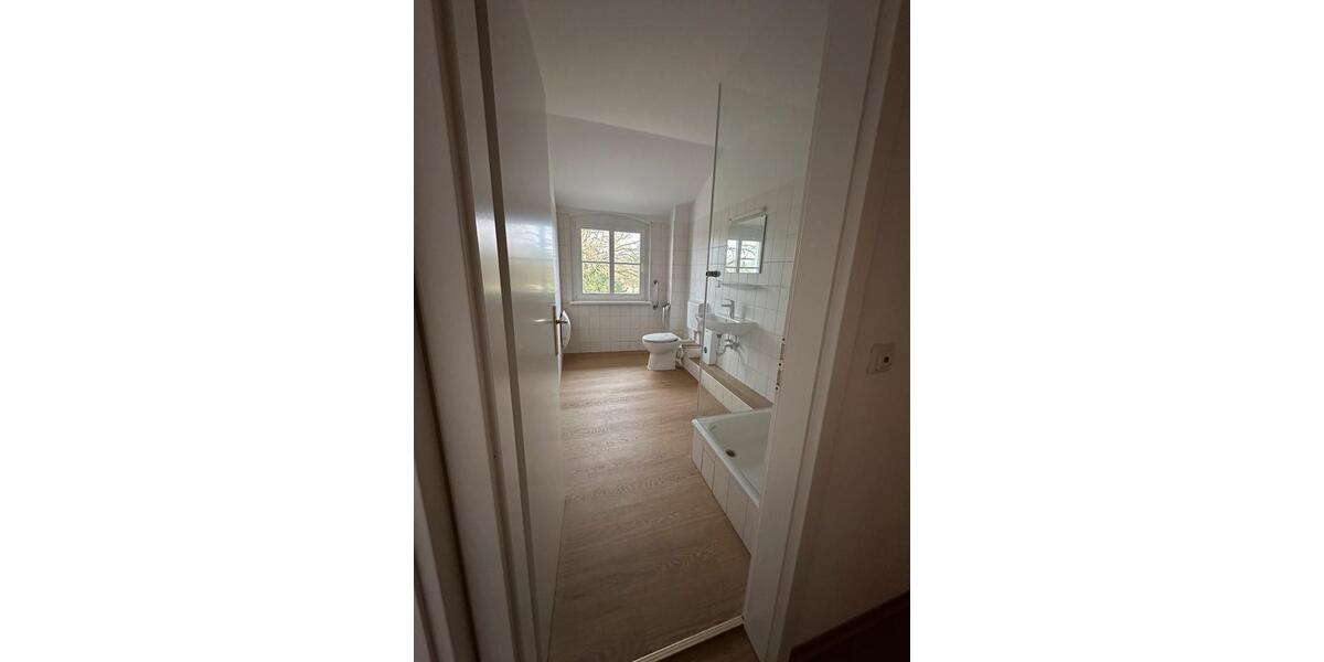 Etagenwohnung Krackow - 2 Zimmer, 65 m&sup2;, 660&euro; | Angebot:25639933