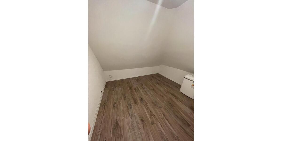 Dachgeschoßwohnung Lübbecke - 2 Zimmer, 65 m&sup2;, 730&euro; | Angebot:24641511