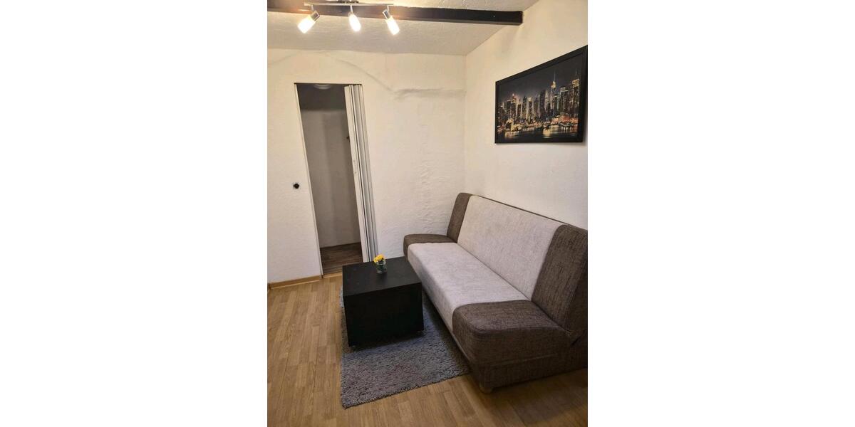 Hochparterre Neunkirchen - 1 Zimmer, 30 m&sup2;, 500&euro; | Angebot:26586694