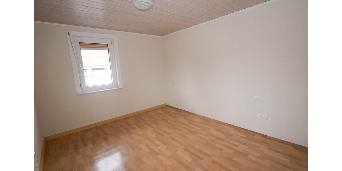 Etagenwohnung Tann (Rhön) - 3 Zimmer, 80 m&sup2;, 875&euro; | Angebot:25934782