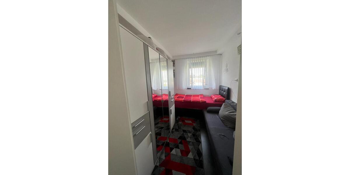 Etagenwohnung Alsfeld - 1 Zimmer, 83 m&sup2;, 1.200&euro; | Angebot:24767228