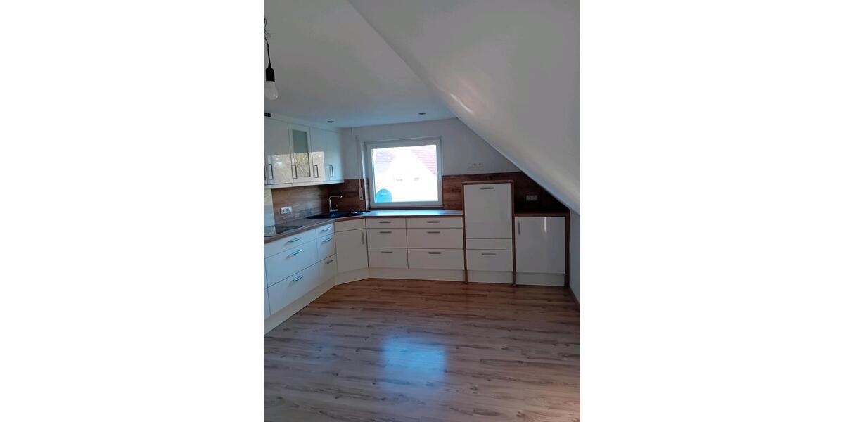 Etagenwohnung Wittmund - 3 Zimmer, 90 m&sup2;, 600&euro; | Angebot:25857192