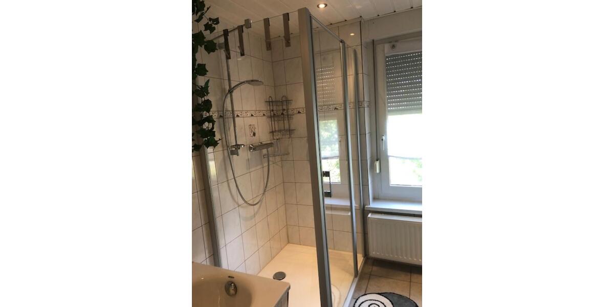 Wohnen auf Zeit Rositz - 6 Zimmer, 87 m&sup2;, 34&euro; | Angebot:20253384