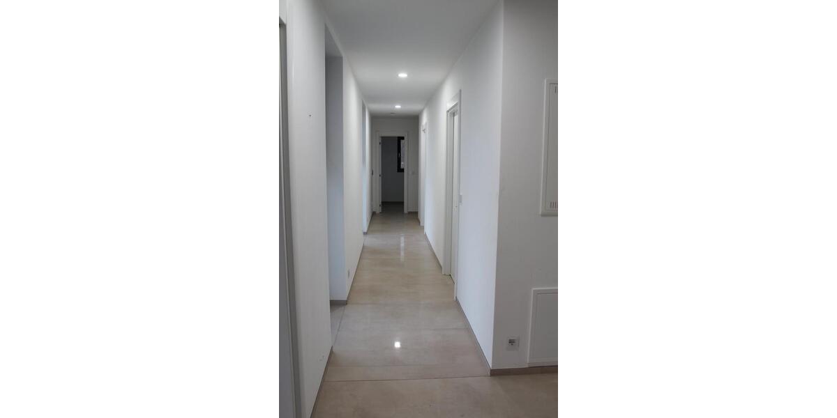 Etagenwohnung Rüsselsheim am Main - 3 Zimmer, 97 m&sup2;, 1.600&euro; | Angebot:26442716
