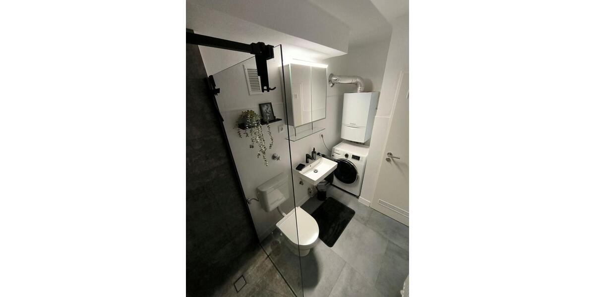 Etagenwohnung Neuss Reuschenberg - 1 Zimmer, 44 m&sup2;, 690&euro; | Angebot:24839107