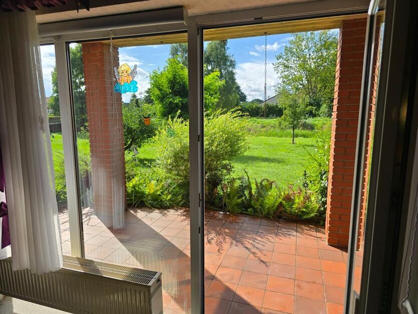 Vermiete 3 Zimmer EG-Wohnung mit Terrasse in Neudorf-Platendorf